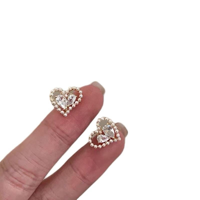 Pearl Heart Crystal Stud Earrings
