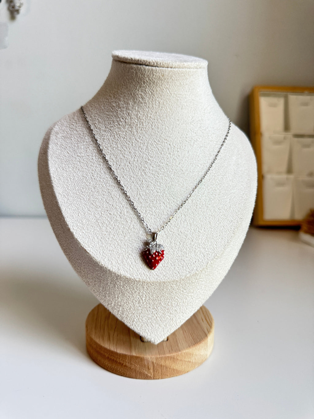Strawberry Kiss Necklace 🍓