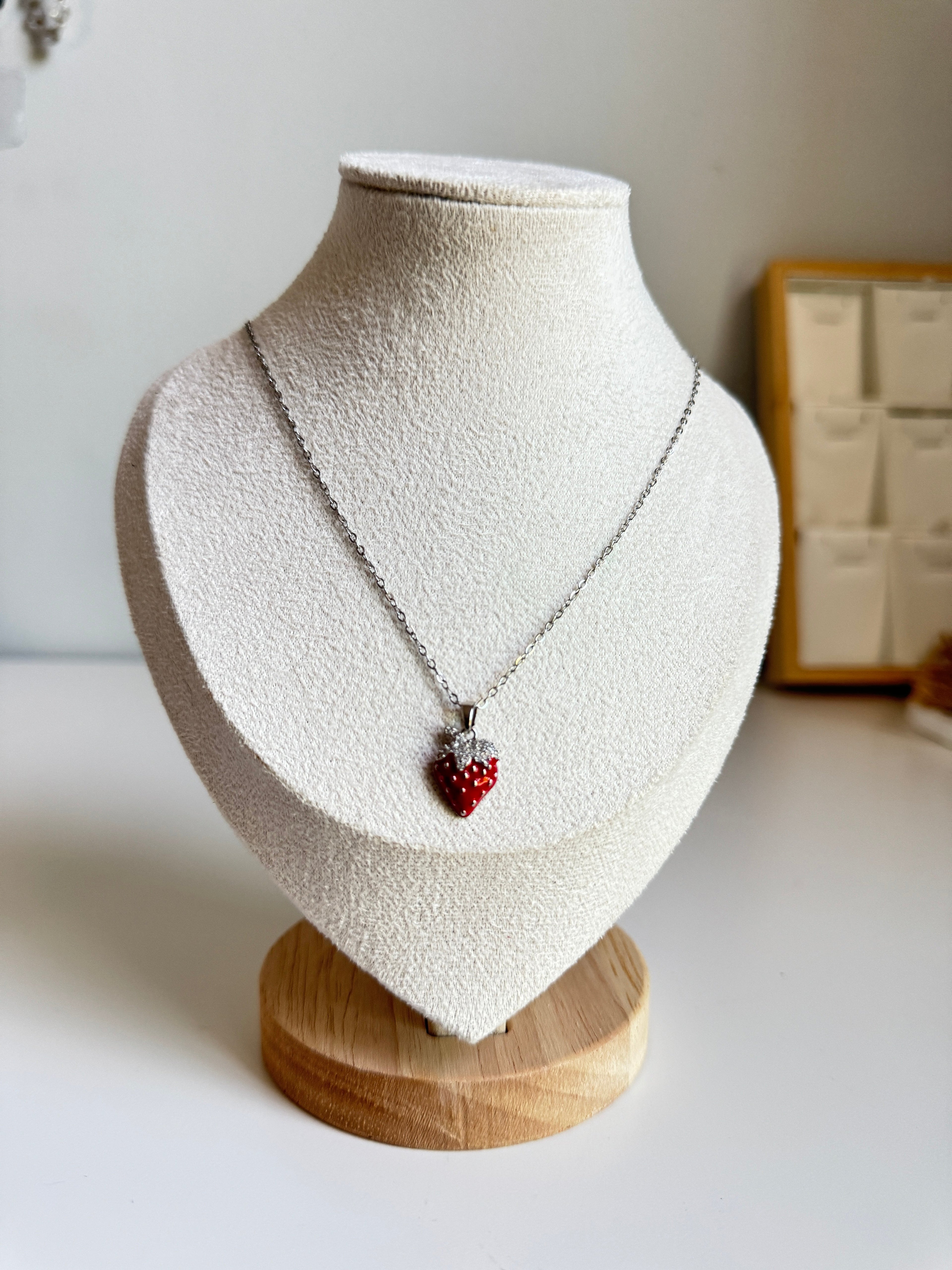 Strawberry Kiss Necklace 🍓