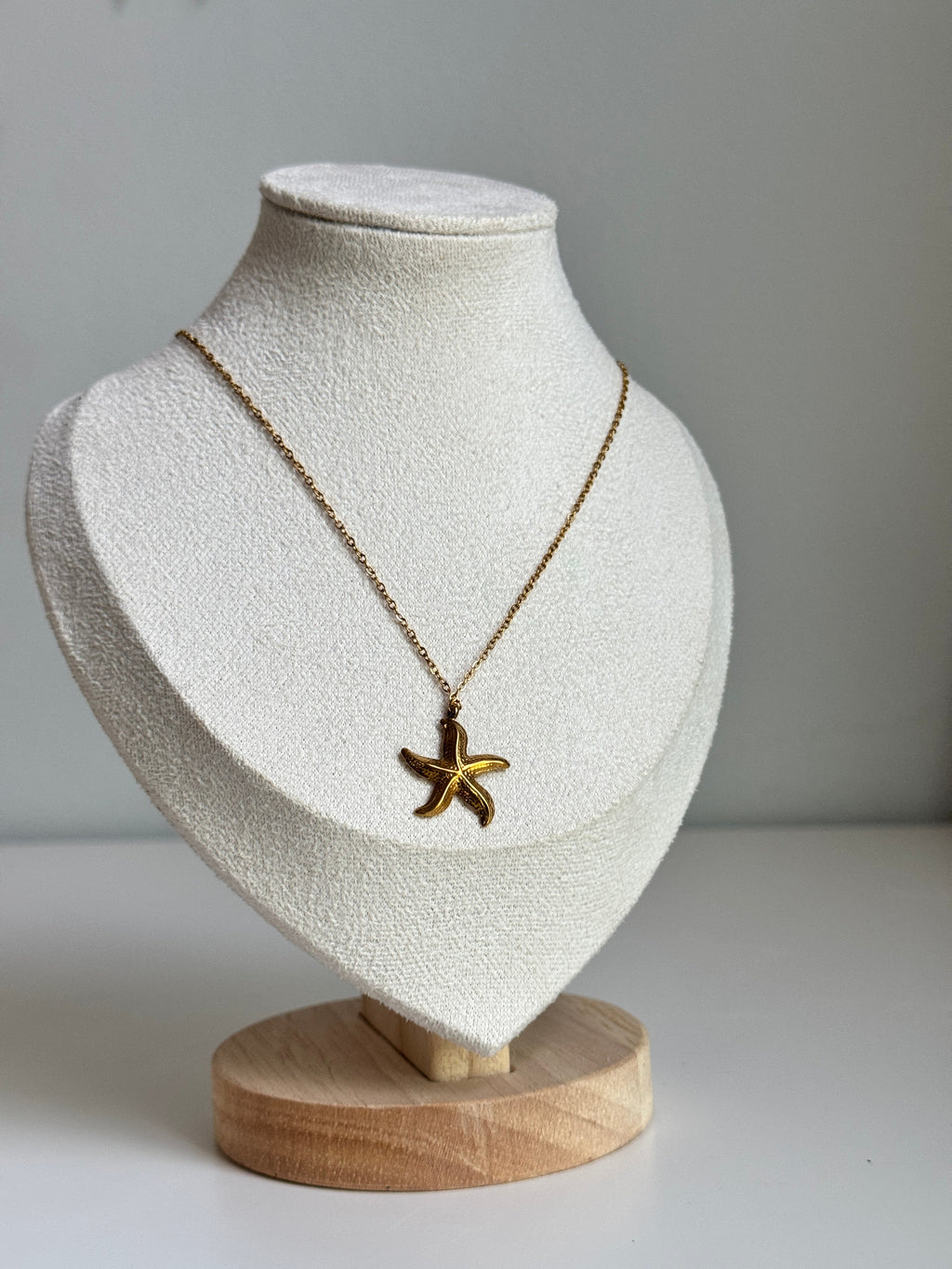 Golden Starfish Pendant Necklace