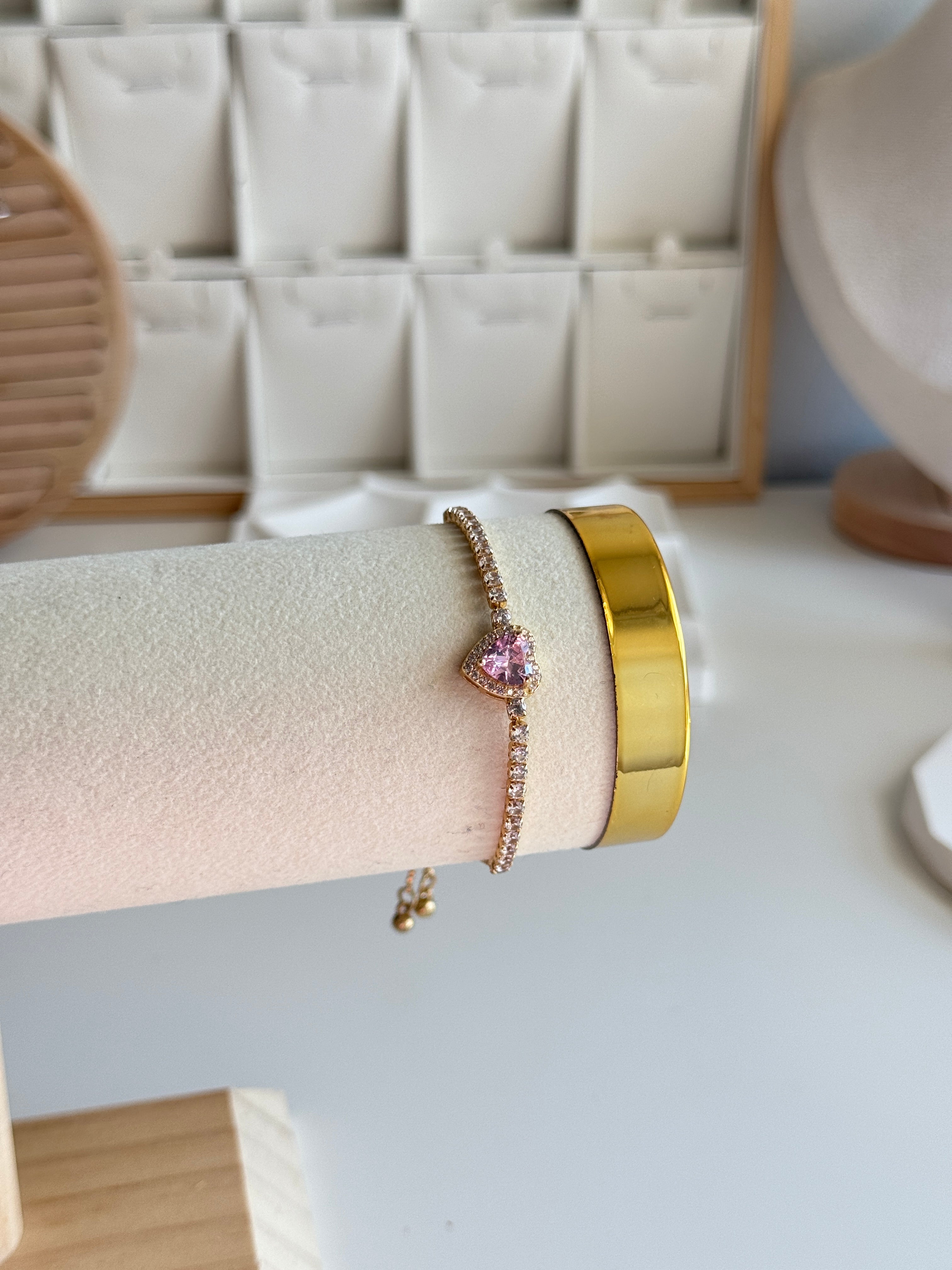 Pink heart  Adjustable Gold Bracelet