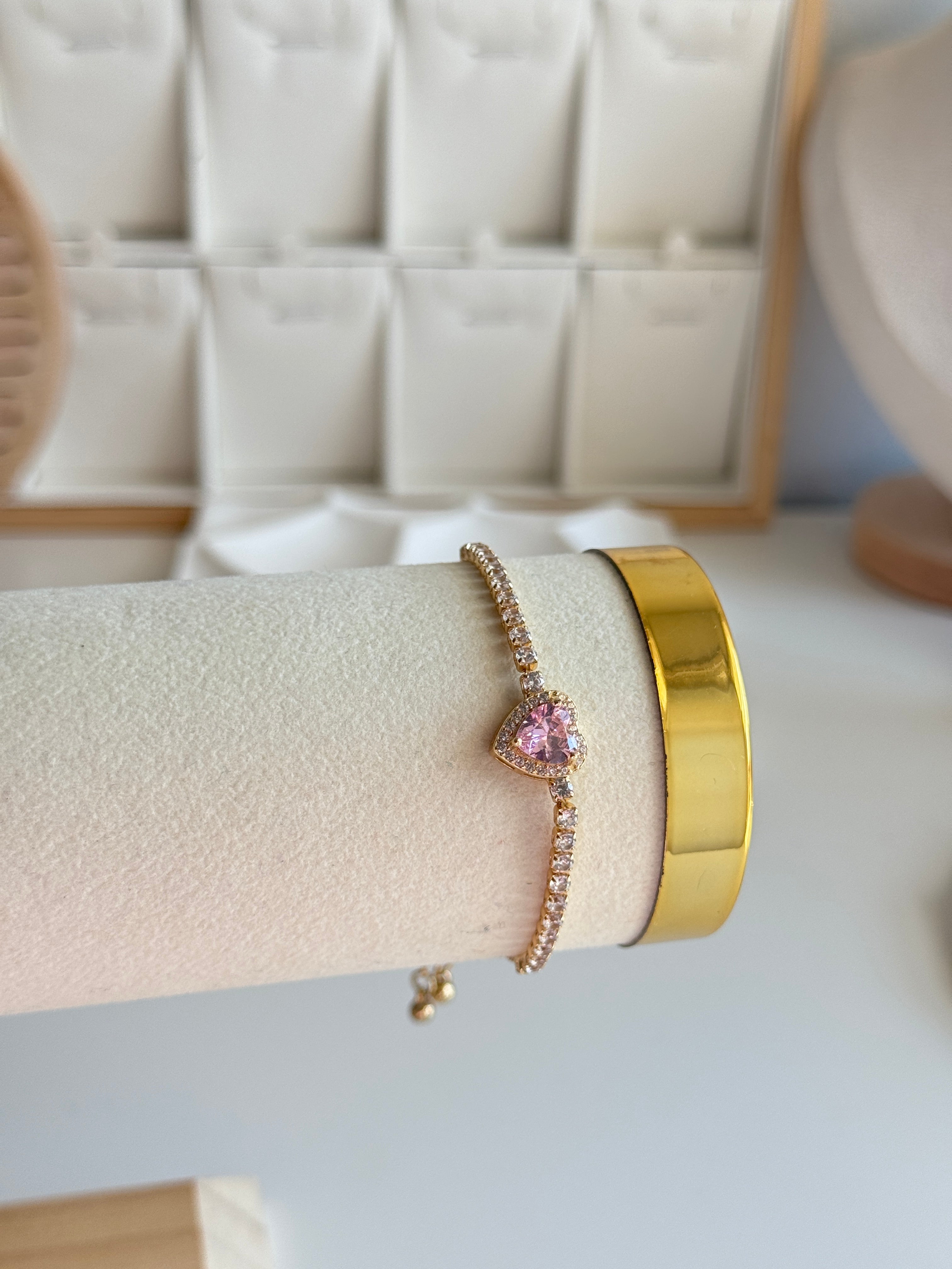 Pink heart  Adjustable Gold Bracelet