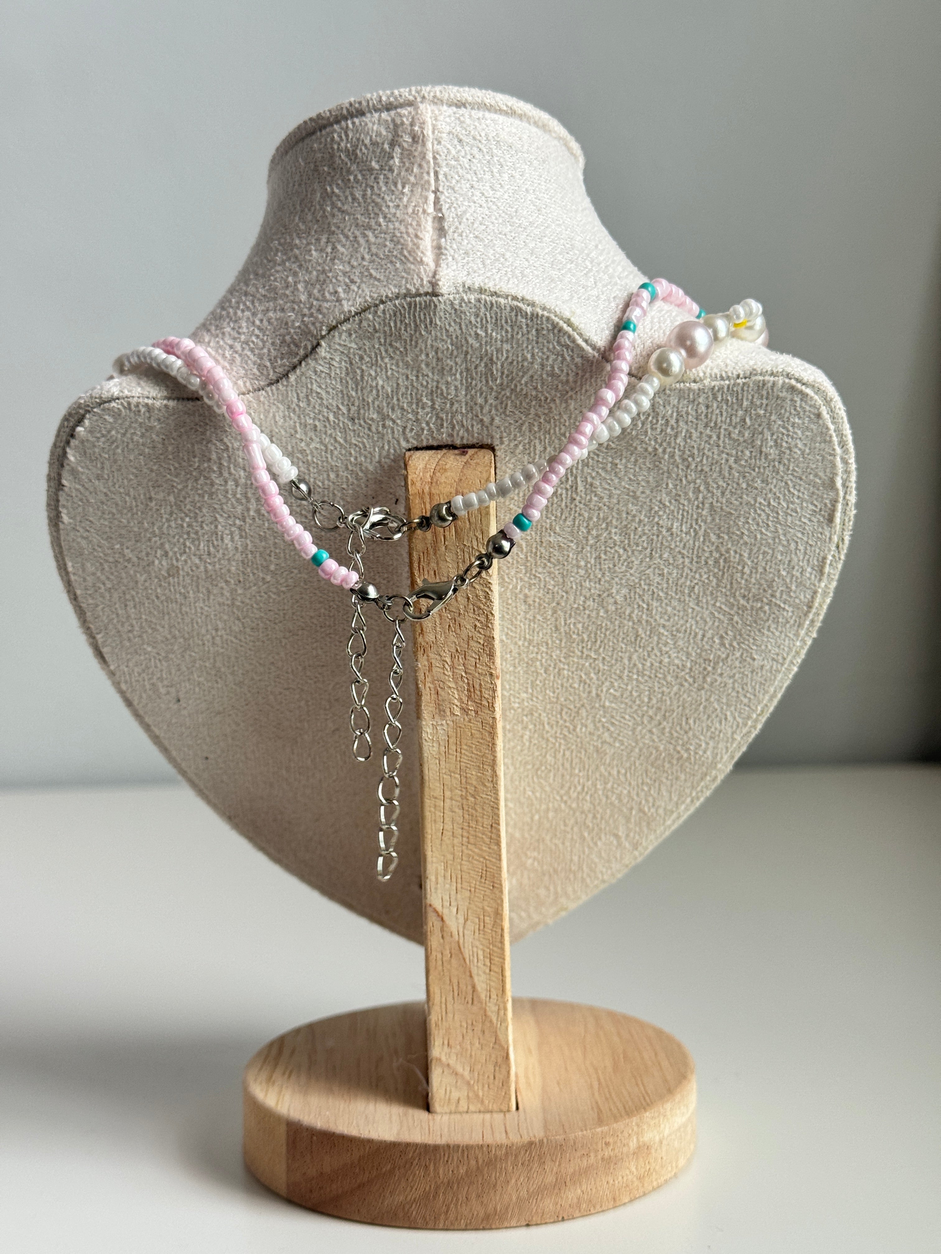 Daisy Pearl Layered Necklace Set