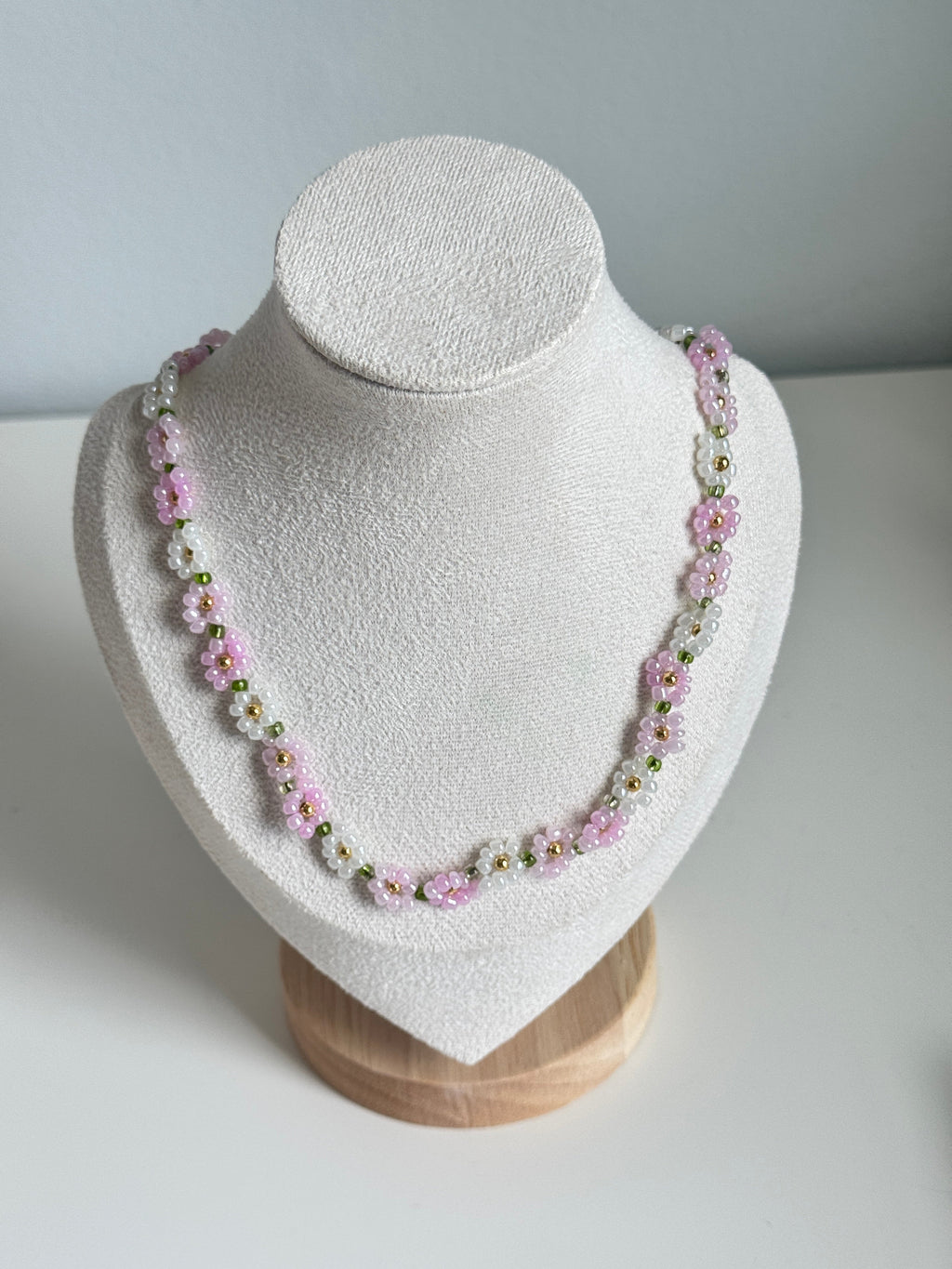 Blush Daisy Beaded Necklace