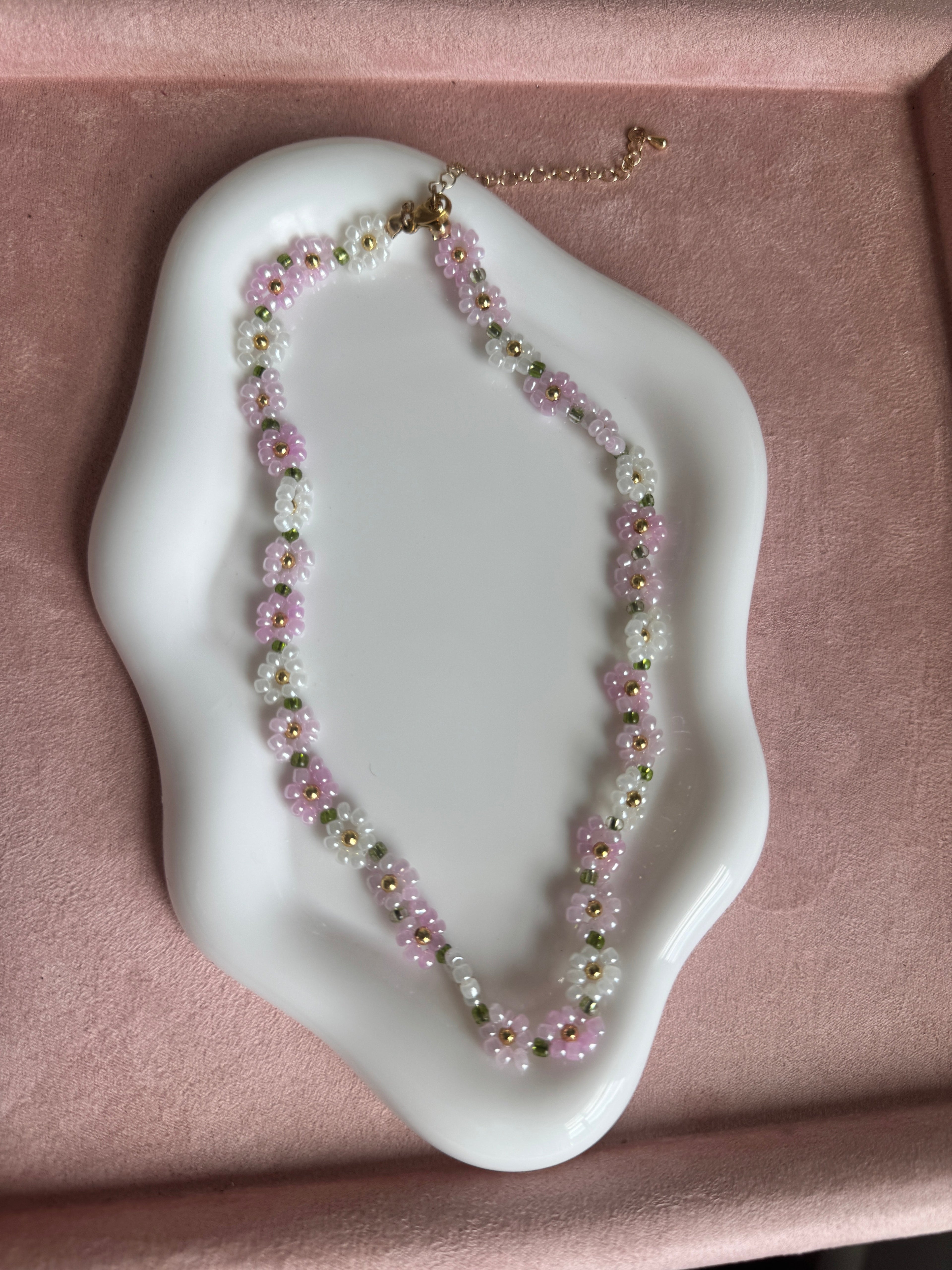 Blush Daisy Beaded Necklace