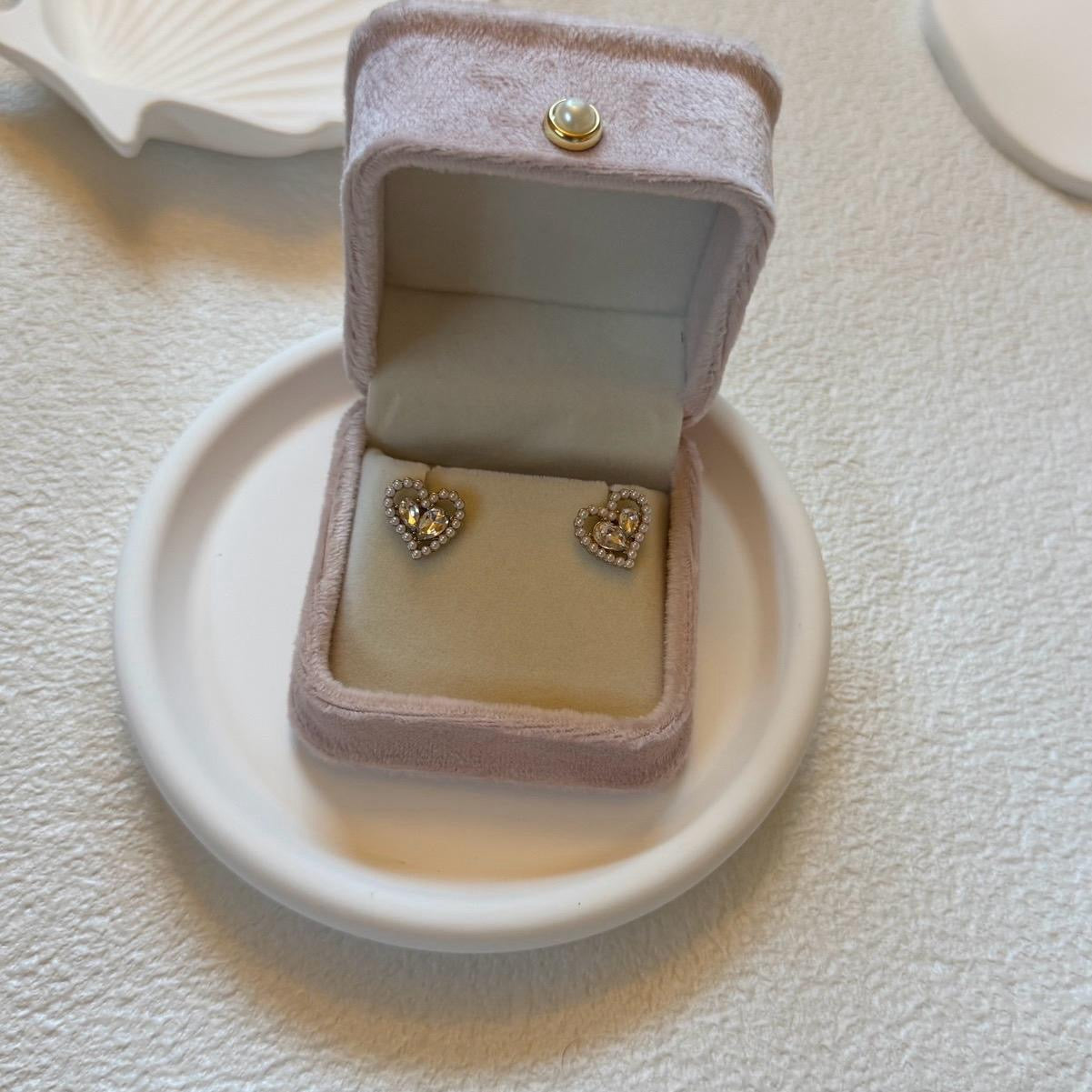Pearl Heart Crystal Stud Earrings