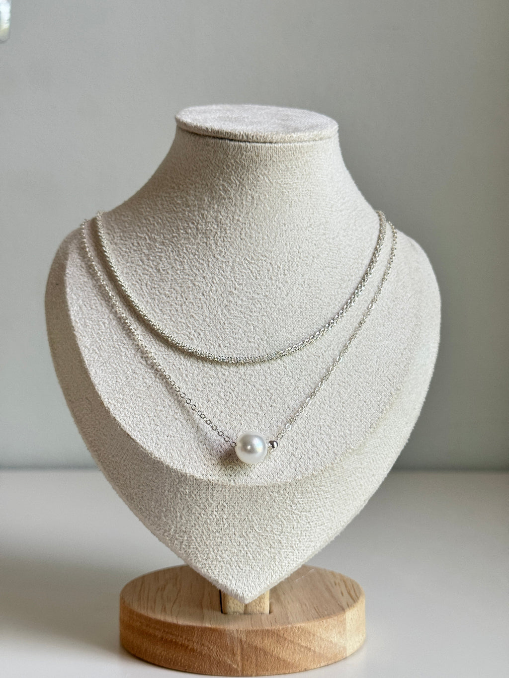 Pearl Glow Layered Necklace – Silver
