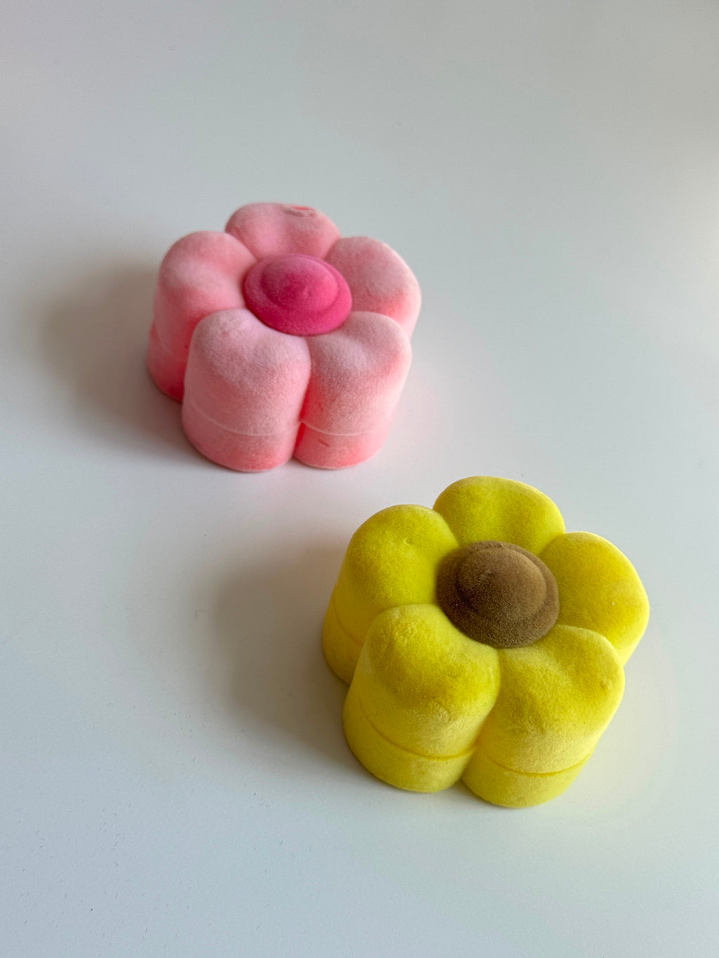 Velvet Daisy Jewelry Box