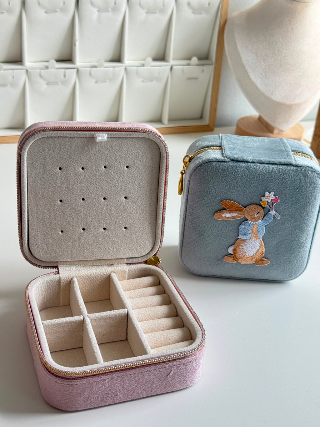 Velvet Bunny Travel Jewelry Box