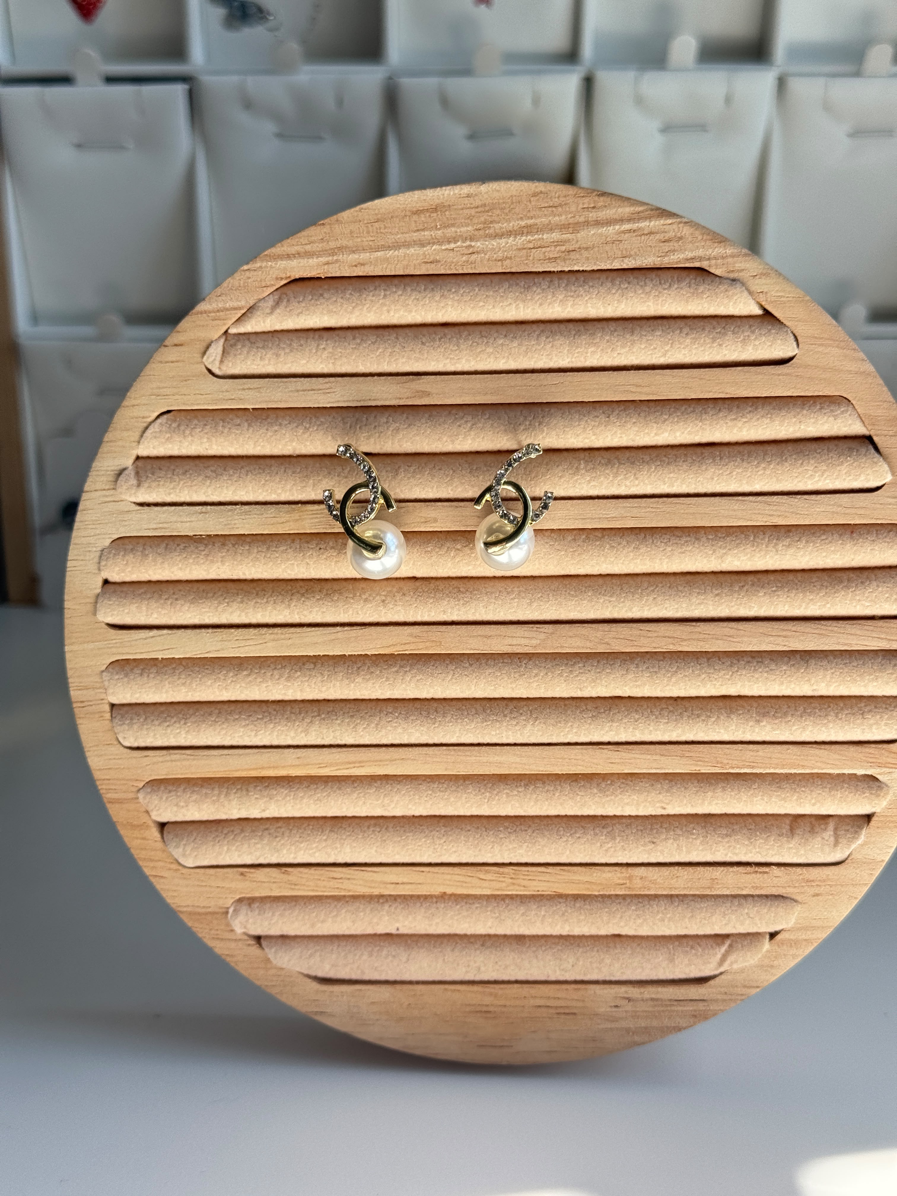 Golden Embrace Pearl Earrings