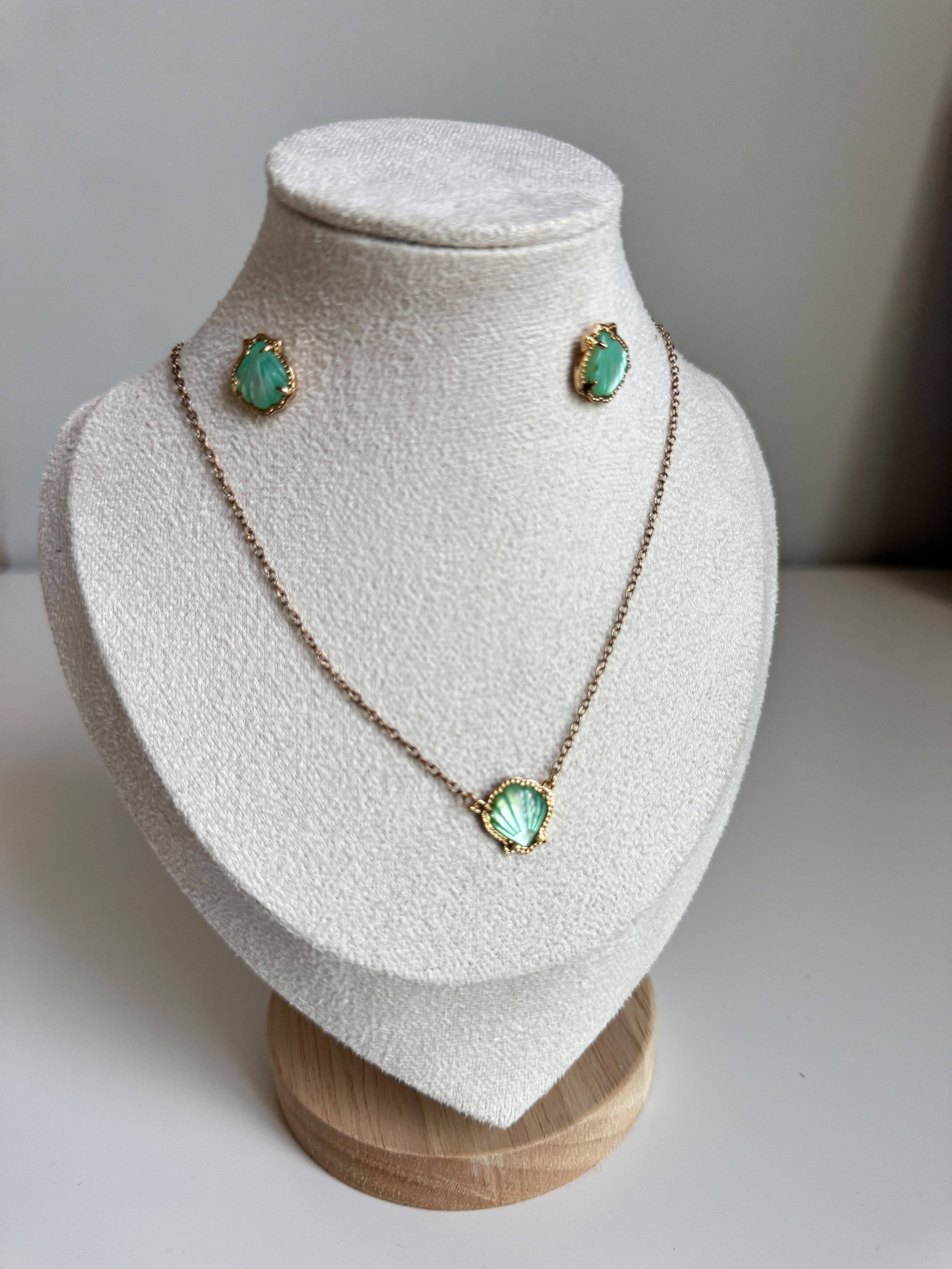 Gold-Plated Green Shell & Stud Earring Set