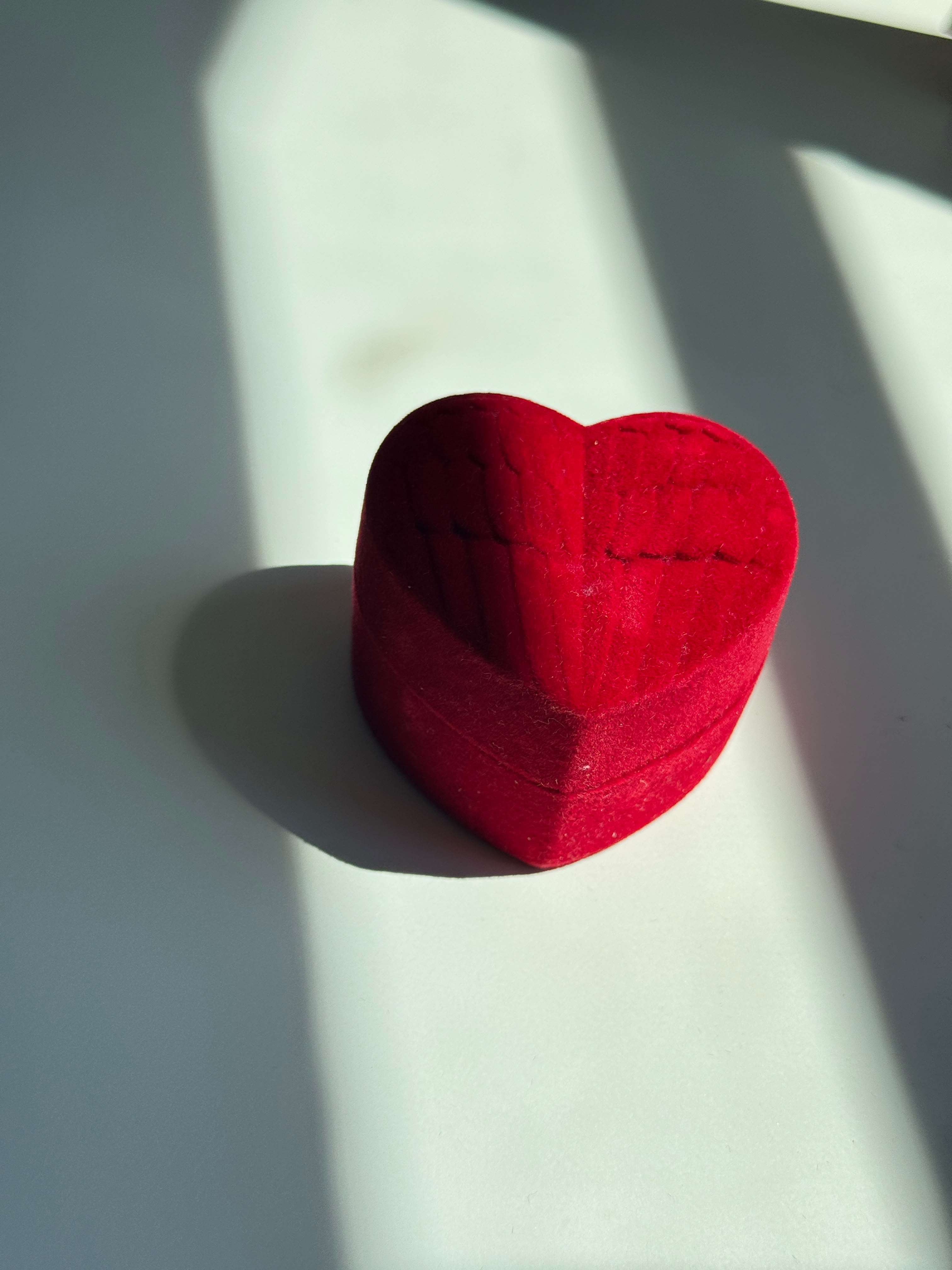 Heart Velvet Jewelry Box
