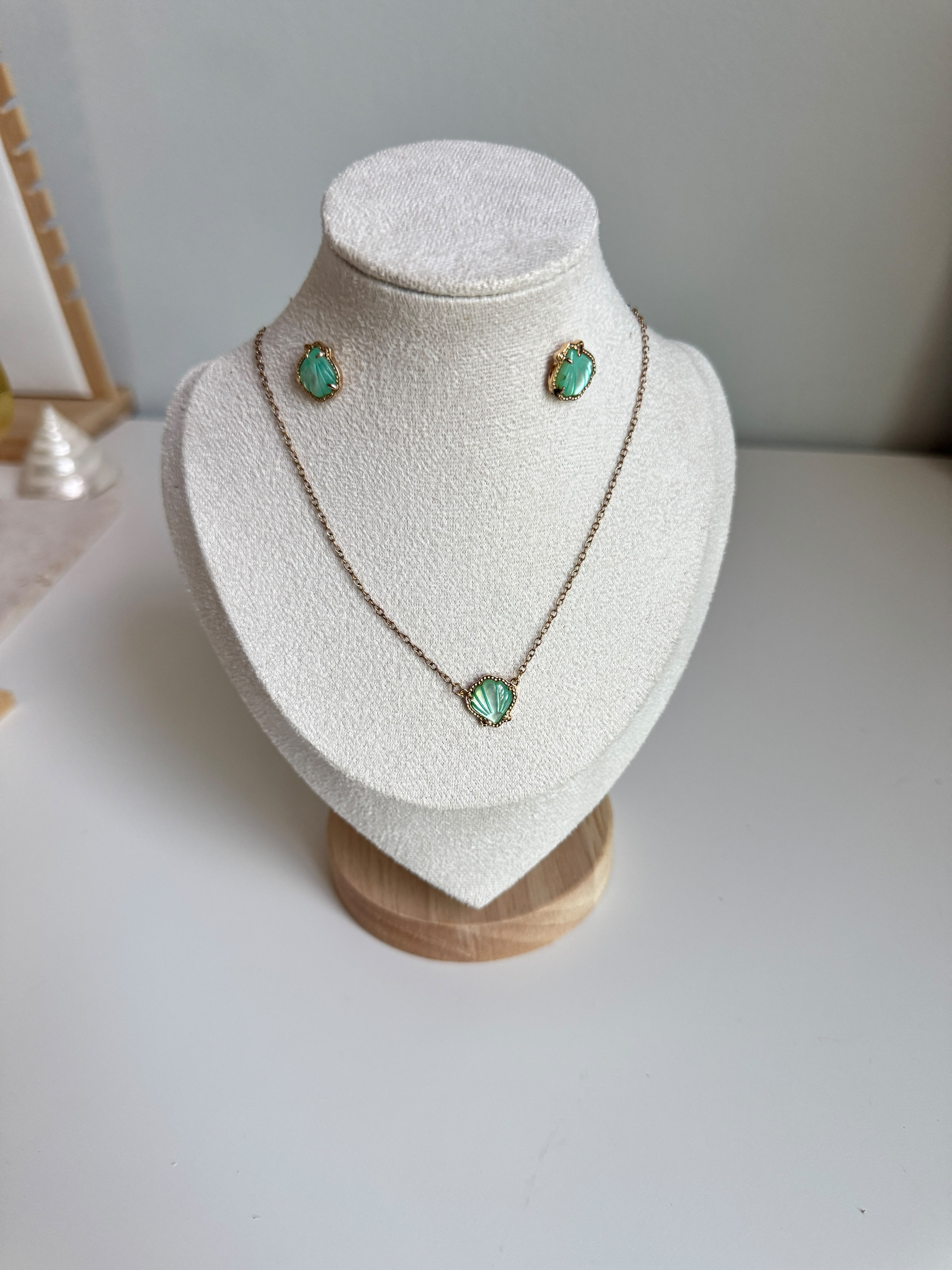 Gold-Plated Green Shell & Stud Earring Set