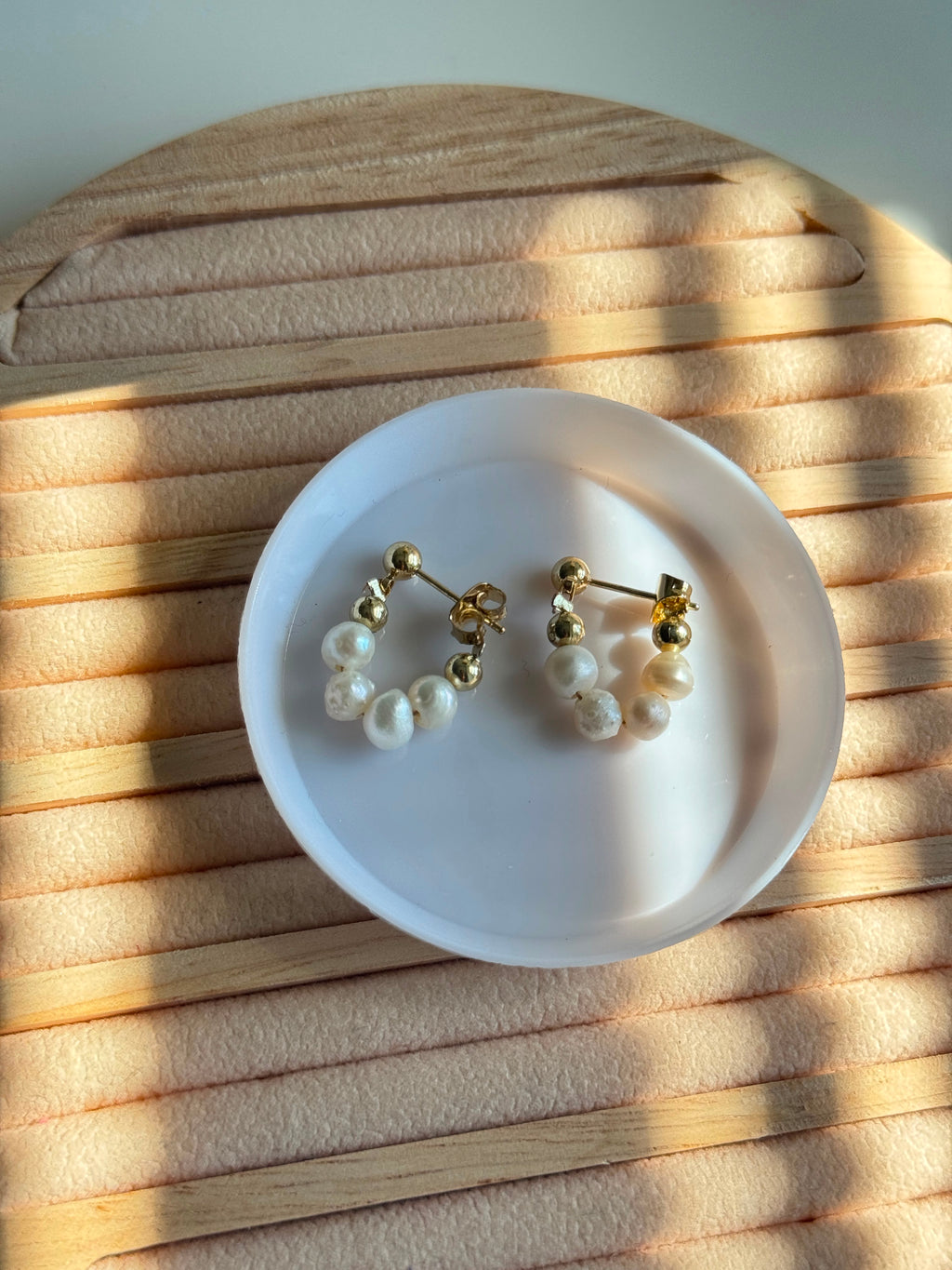 Gold pearl Hoop Earrings
