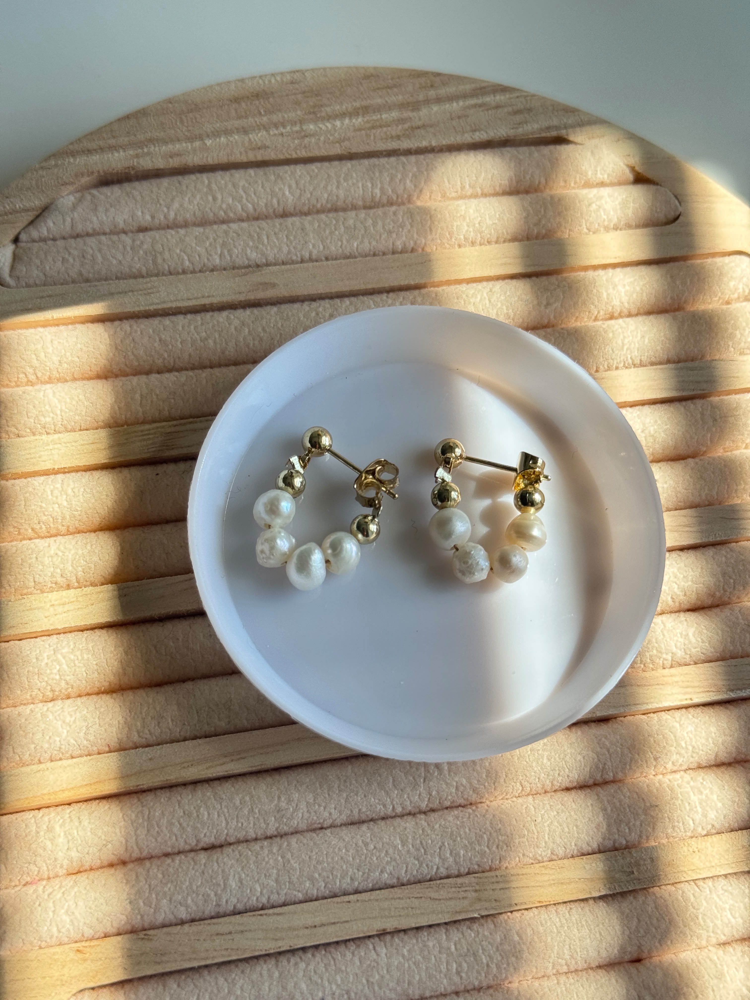 Gold pearl Hoop Earrings