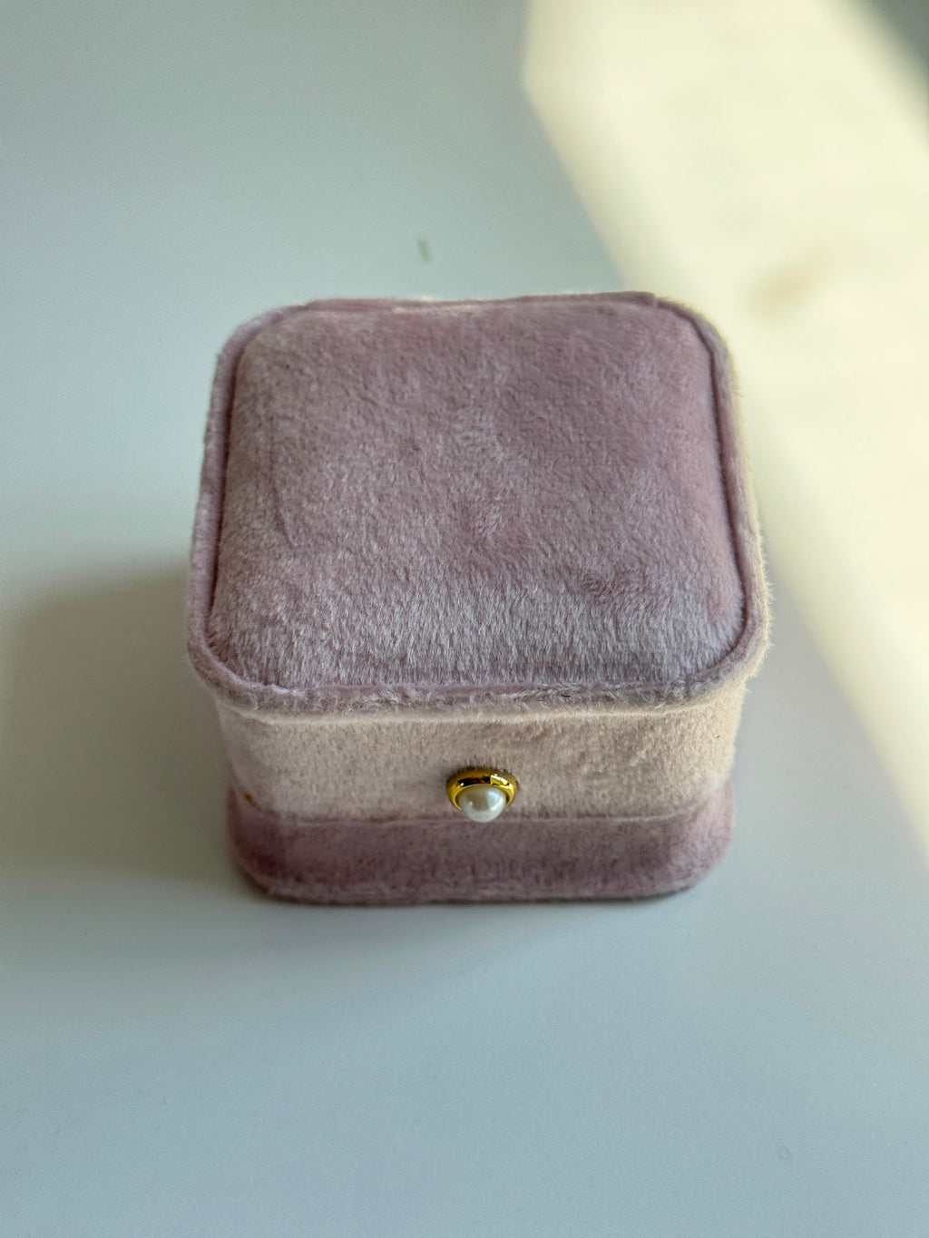 Pearl Velvet Jewelry Box