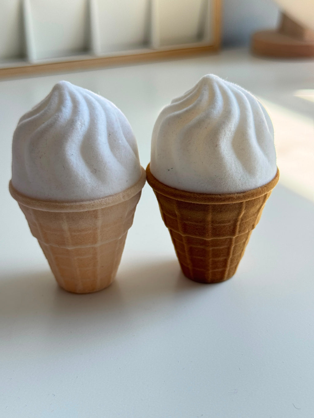 Ice-cream cone velvet jewelry Box