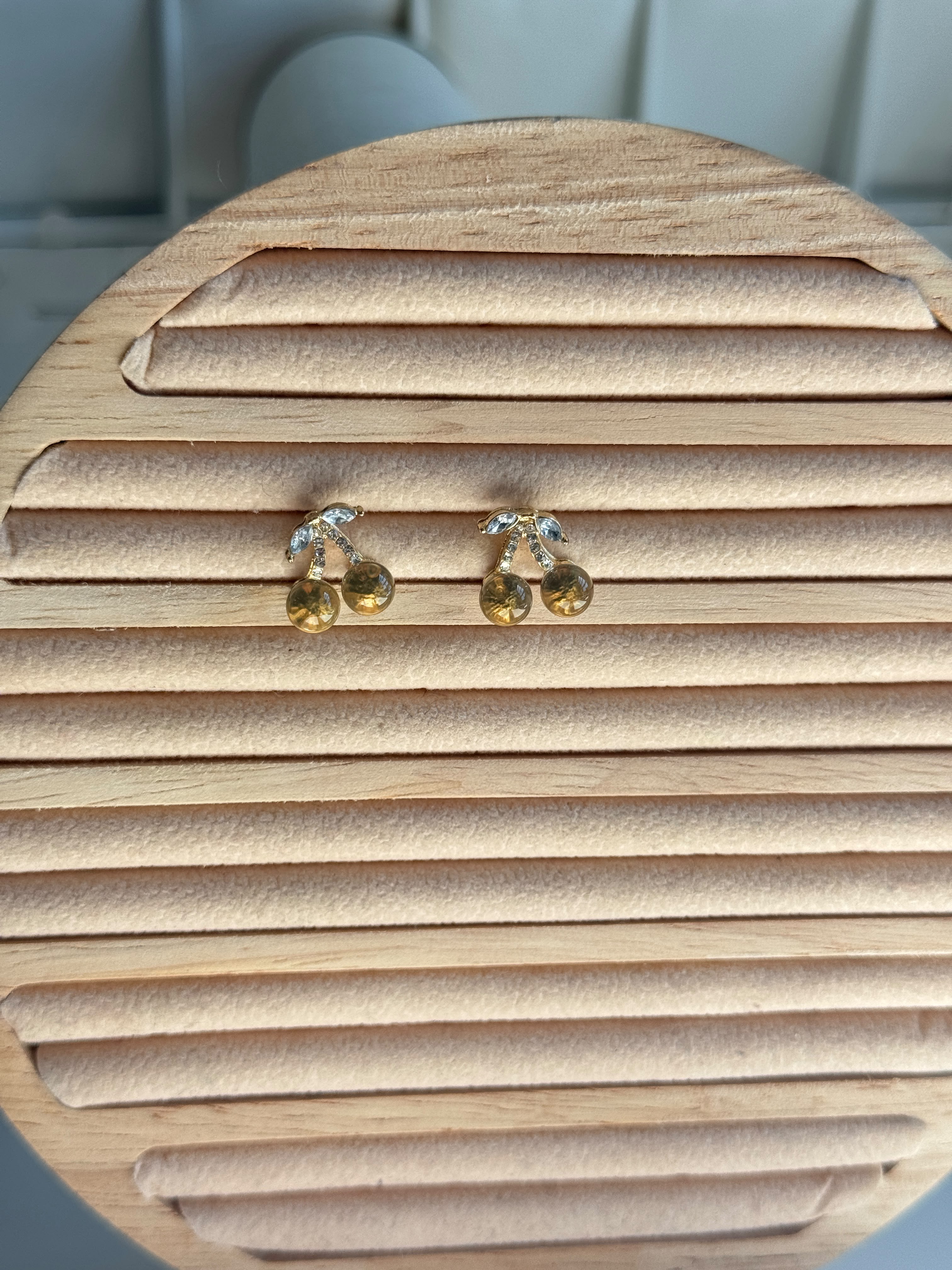 Cherry zircon Earrings